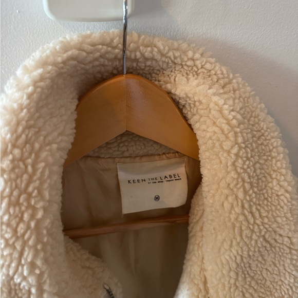 Keen the Label Teddy Coat - Picture 3 of 3
